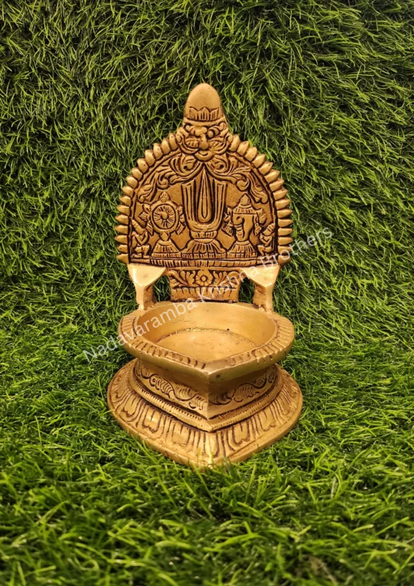 Shank Chakra Diya