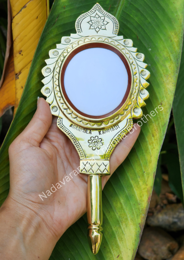 Aranmula Kannadi 9.5 inch (Type III) - Image 2