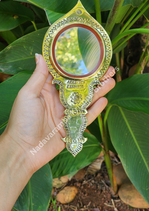 Aranmula Kannadi - Image 2