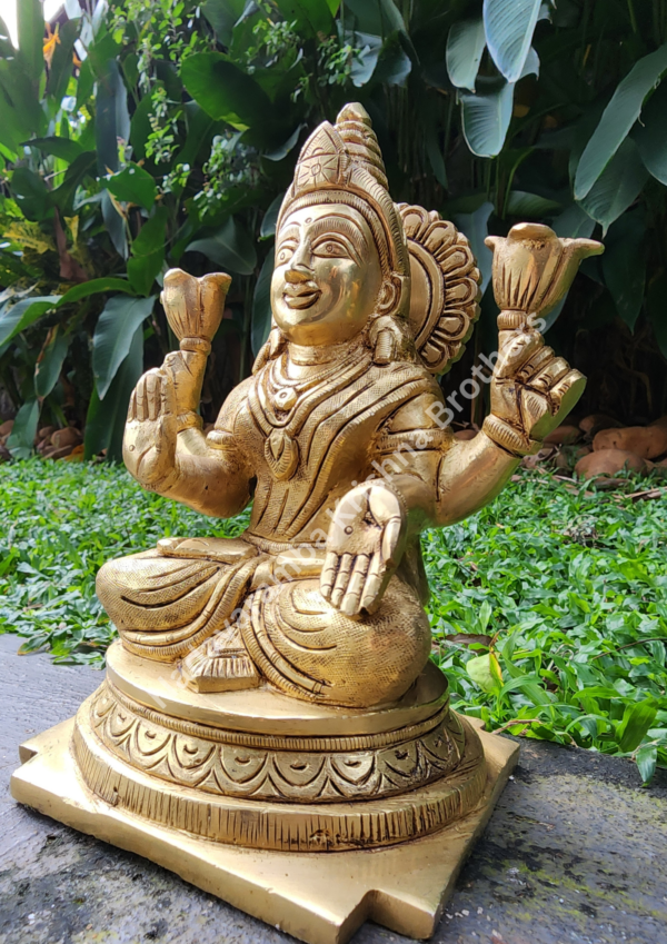 Goddess Lakshmi 8 inch SC-3286 - Image 4