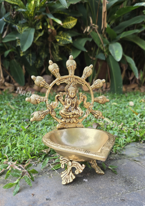 Gajalakshmi Brass Vilakku - Image 2