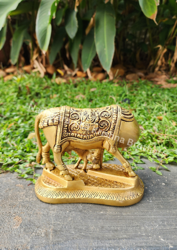 Kamadhenu/ Cow and Calf statue 5 inch SC-3768 - Image 4