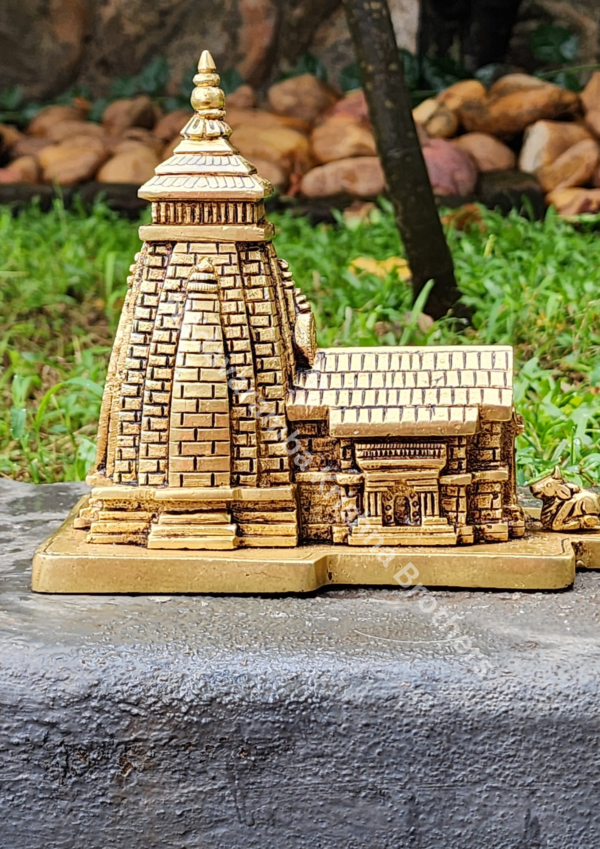 Kedarnath Temple Idol - Image 5