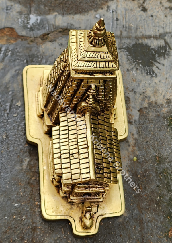 Kedarnath Temple Idol - Image 2