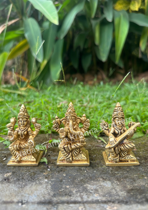 Goddess Saraswathi 2.5 inch (CAR-SAR-1) - Image 5