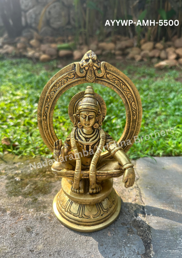 Sabarimala Ayyappa Swamy idol 8 inch (AYYWP-AMH-5500) - Image 6