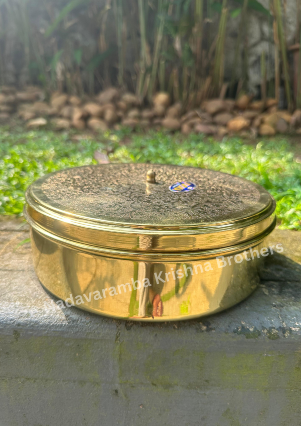 Masala Box/Anjarai Petti