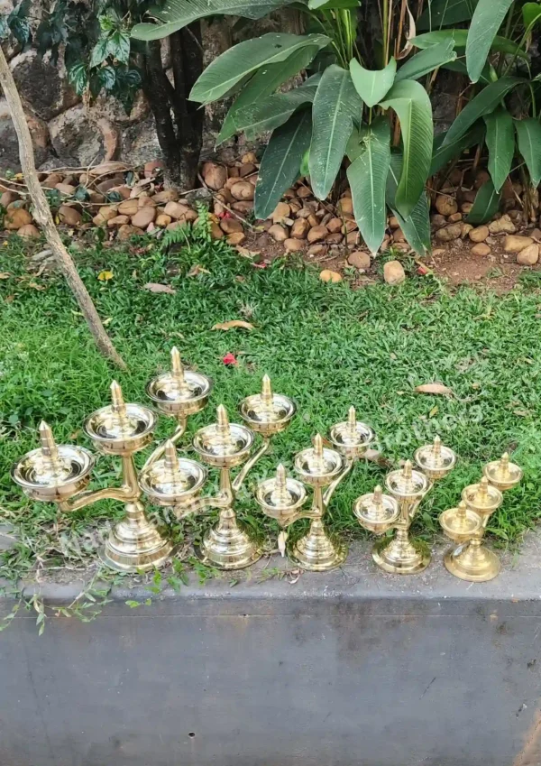 Mottu KavaraVilakku