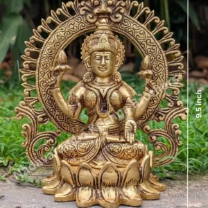 lakshmi kamal ring