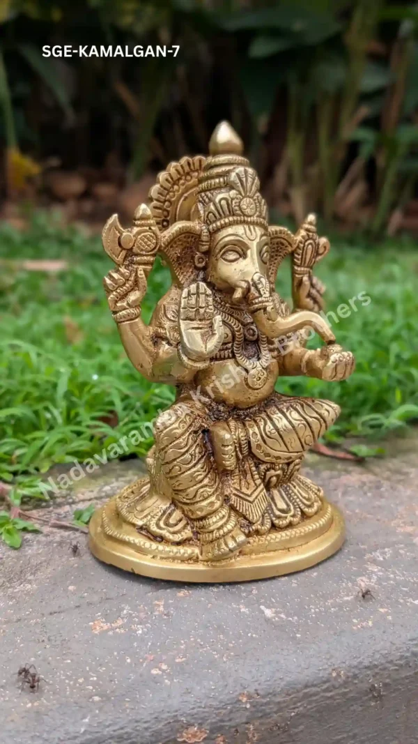 Lakshmi in Lotus (SGE-KAMALLAK-7) - Image 2