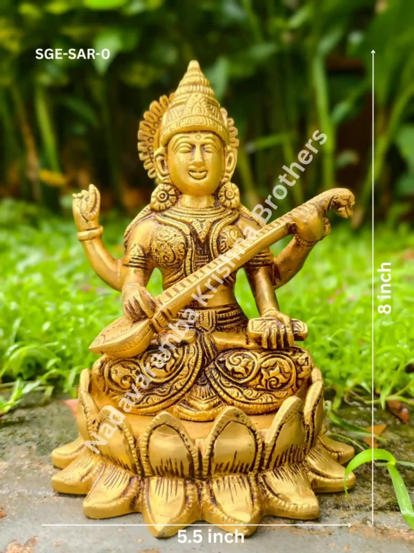 saraswati kamal