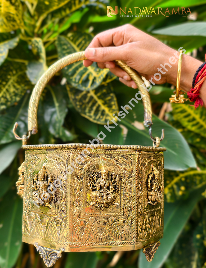 Asthalakshmi Flowerbasket
